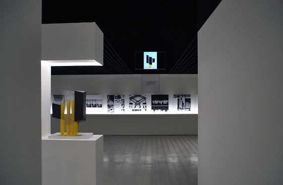 Tra/Between Arte e Architettura