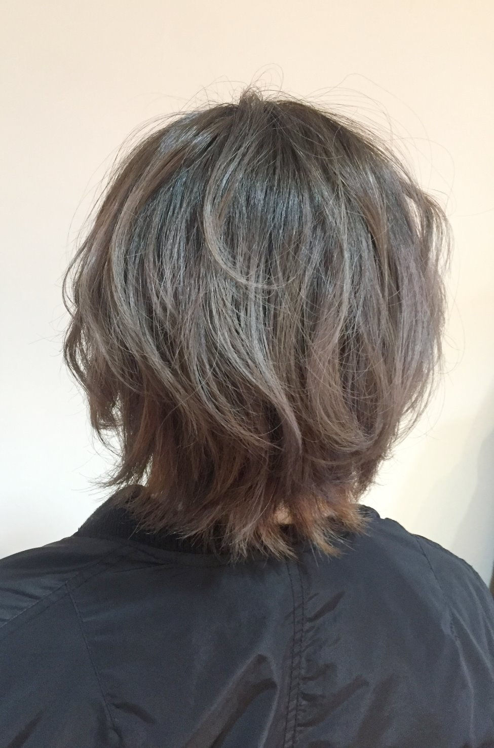 グレージュ×ショート