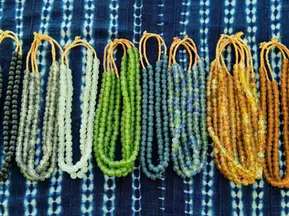 Carnet de Voyageuses en Afrique avec Sophie de Victoria Beadies, un pop up à Paris