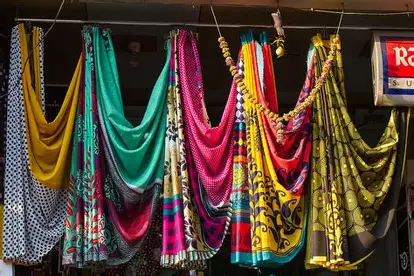 fabric market in Mumbai