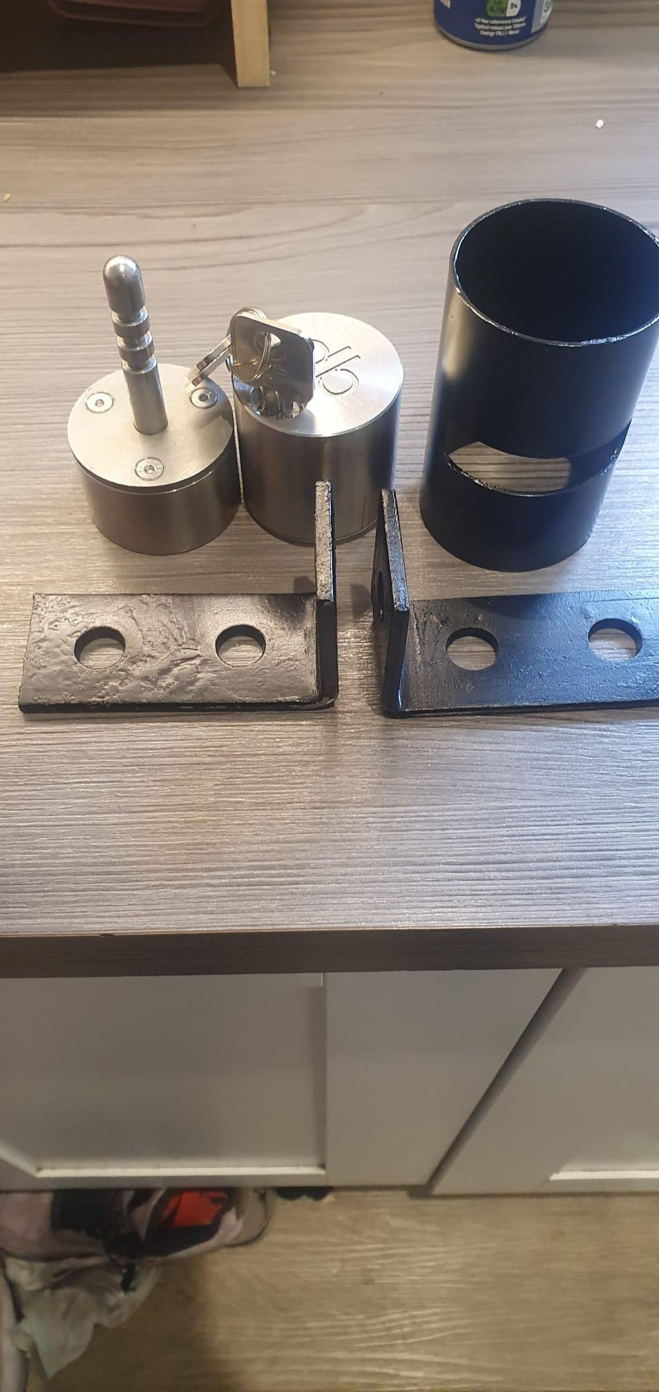 Thumbnail: db PROTECTOR 1 - Universal 3-Position Padlock