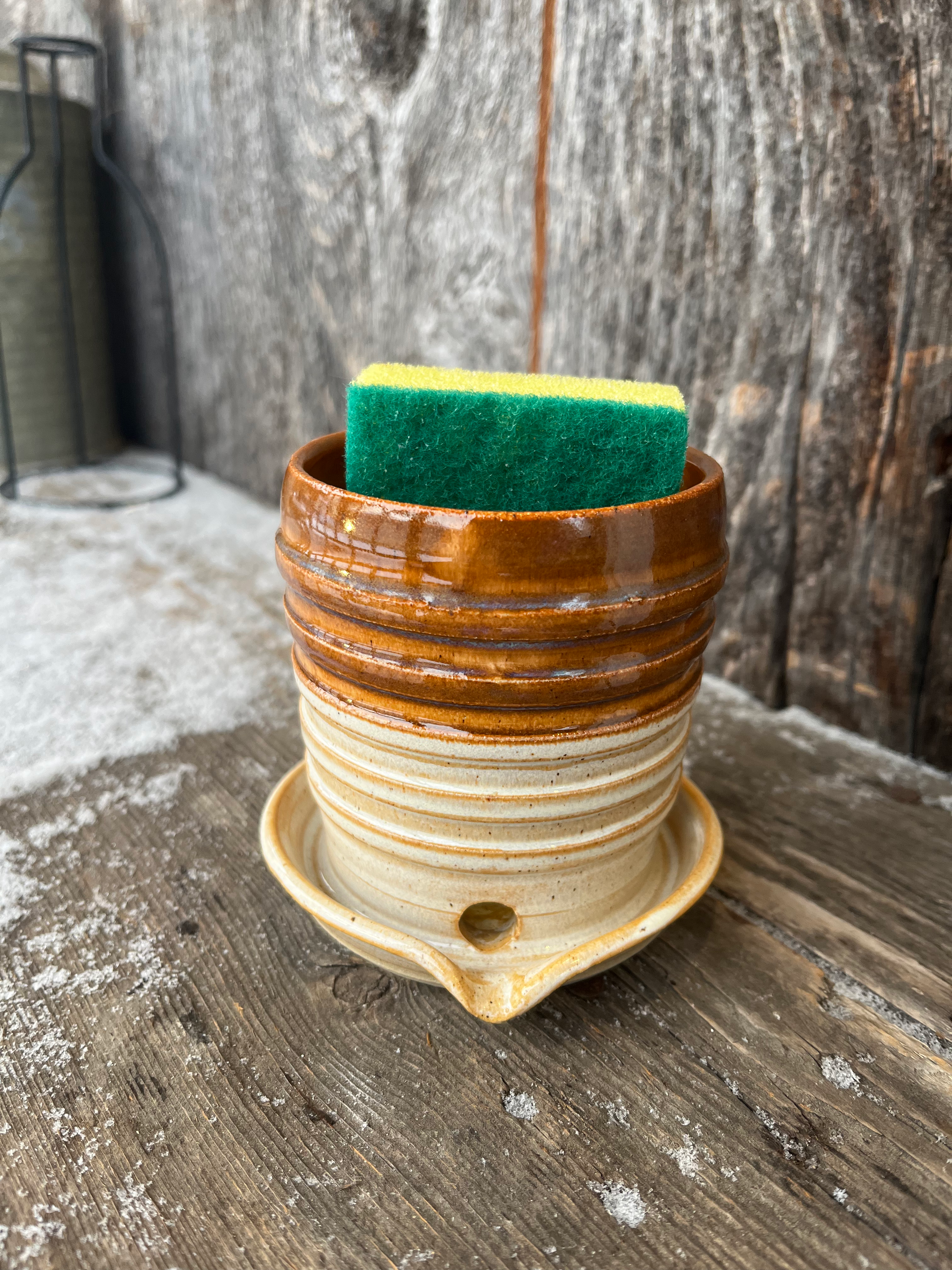 Neutral sponge holder 