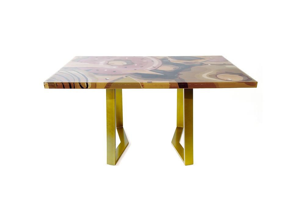 Donut Delight Mittelgroßer Tisch, Seitenansicht