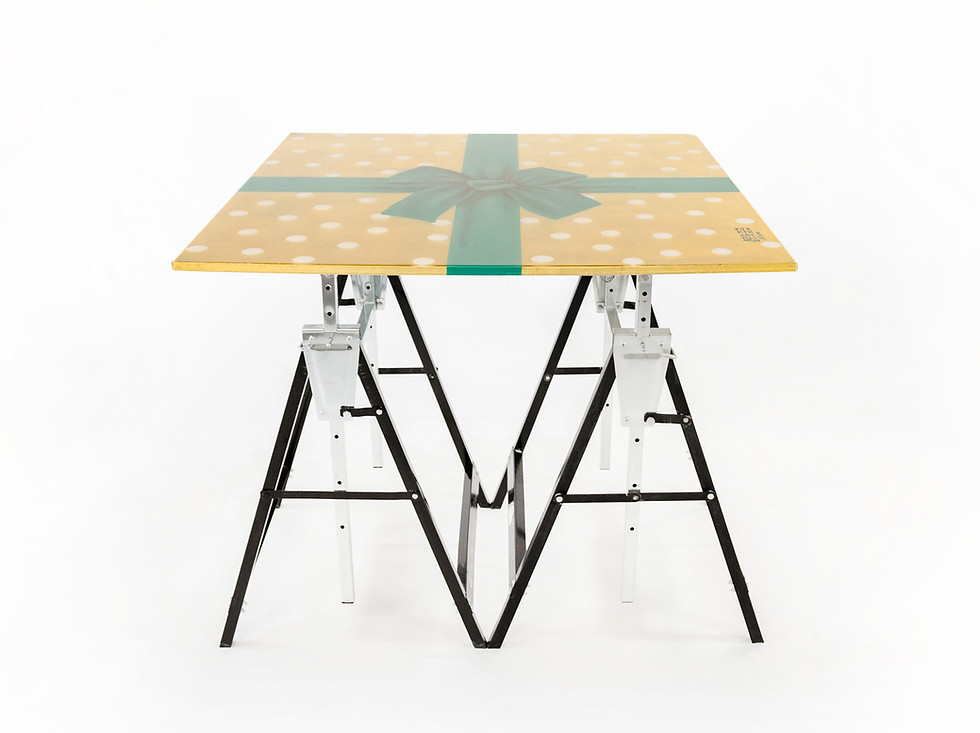 Epoxidharz Tisch GOLD GEPUNKTET 100 × 100 cm handbemalt