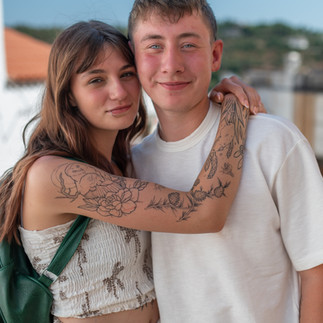 Couple embracing during a romantic photoshoot in Silves, Portugal