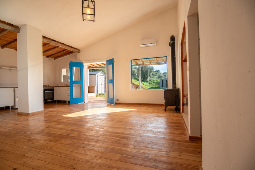 Bright lounge in Algarve property