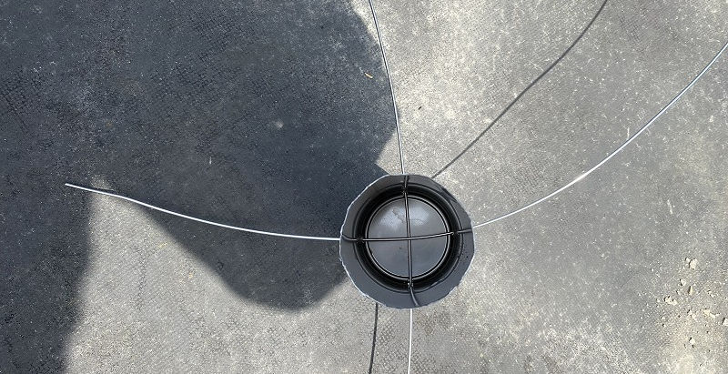 防鳥ネット準備 ステンレス線張り (2023/6/5)