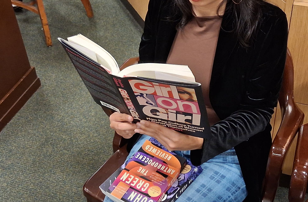 Bookish Apps to Follow