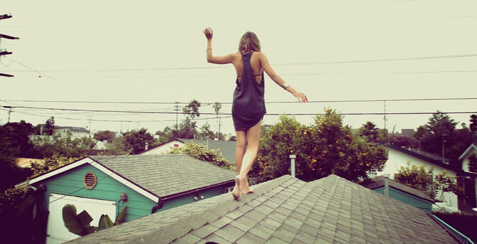Le saviez-vous ??? Alice On The Roof.