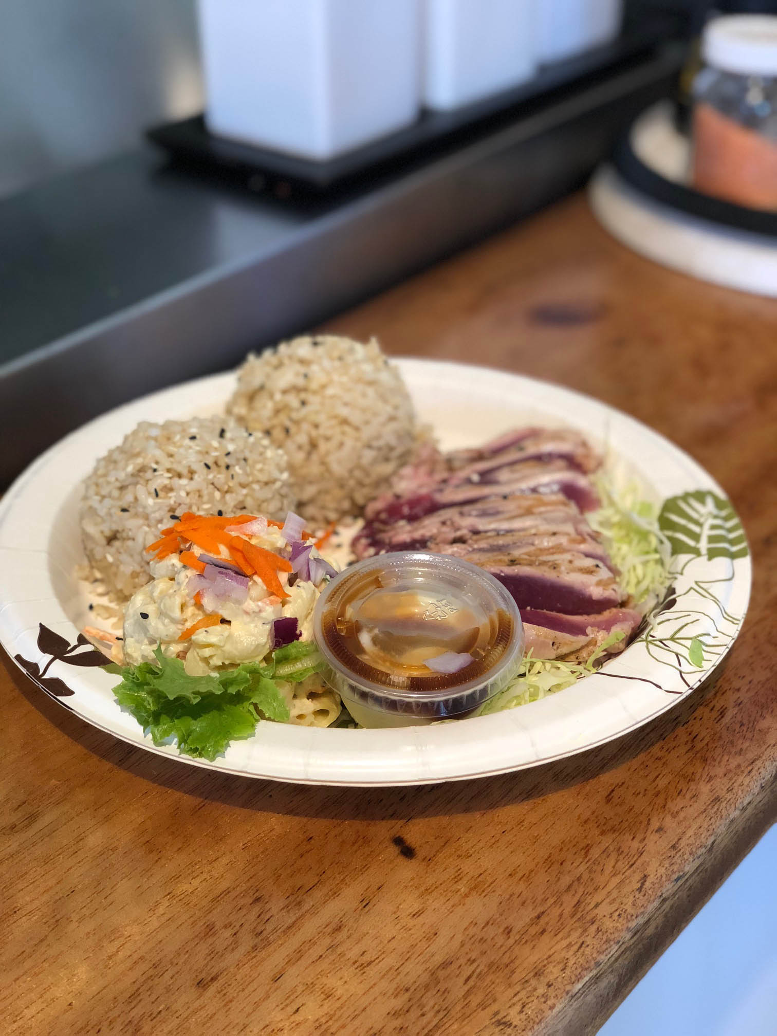 Ahi plate at Kīlauea Fish Market