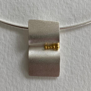 Rockfold Necklet