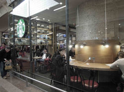 isabelle_brébion_-_Starbuck_Lyon_Part_Dieu_-_3.jpg