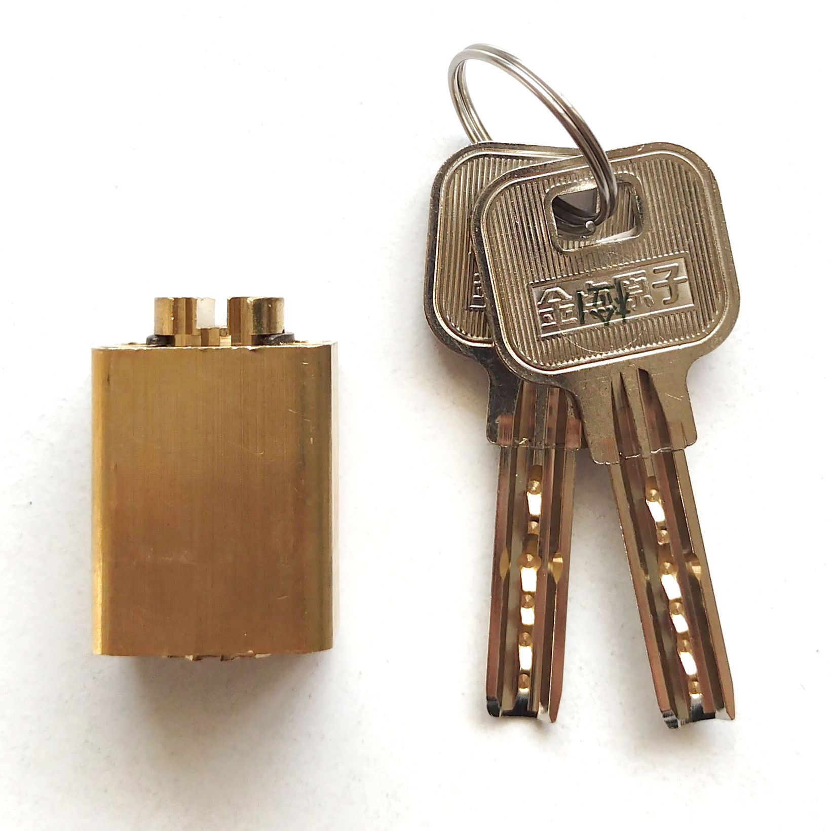 Cilindro para cerradura Adel 8912