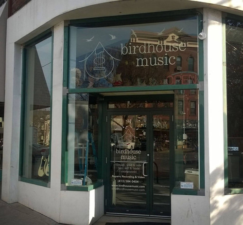 Storefront Lettering | Sunraise Printing