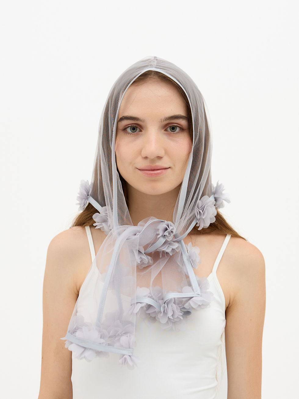 Mademoiselle Vivienne Grey floral cappa front