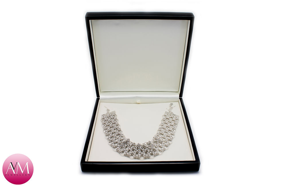 Thumbnail: DEVOTION - 5 Strand Byzantine Lace Collier