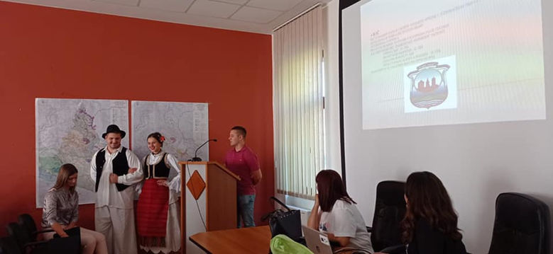 Workshop - Presentation - Seminar - 5.jpg