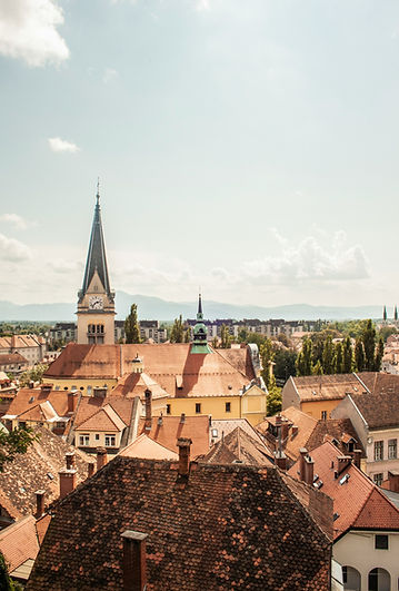 Les toits de Ljubljana, la plus petite capitale d'Europe, un voyage Hiddenist en Slovénie