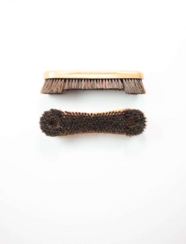 Pool Table Brush Wooden 9"