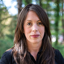 Julia Mueller.jpg