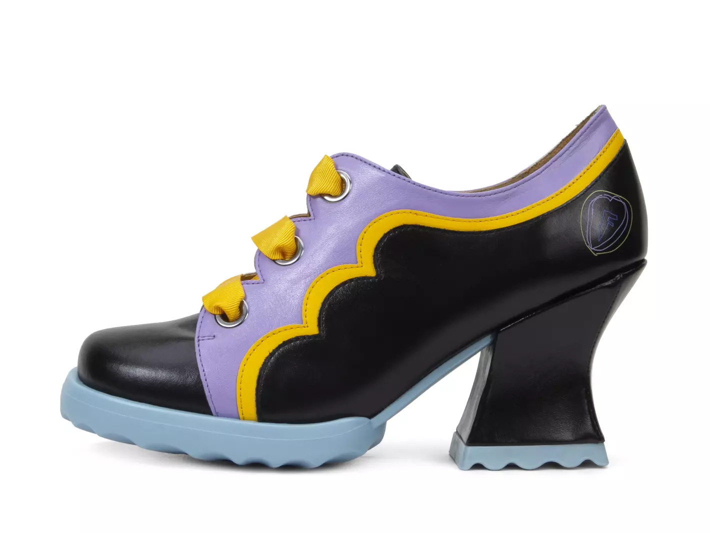 Stop It Fermare Outside View kids print on counter of heel