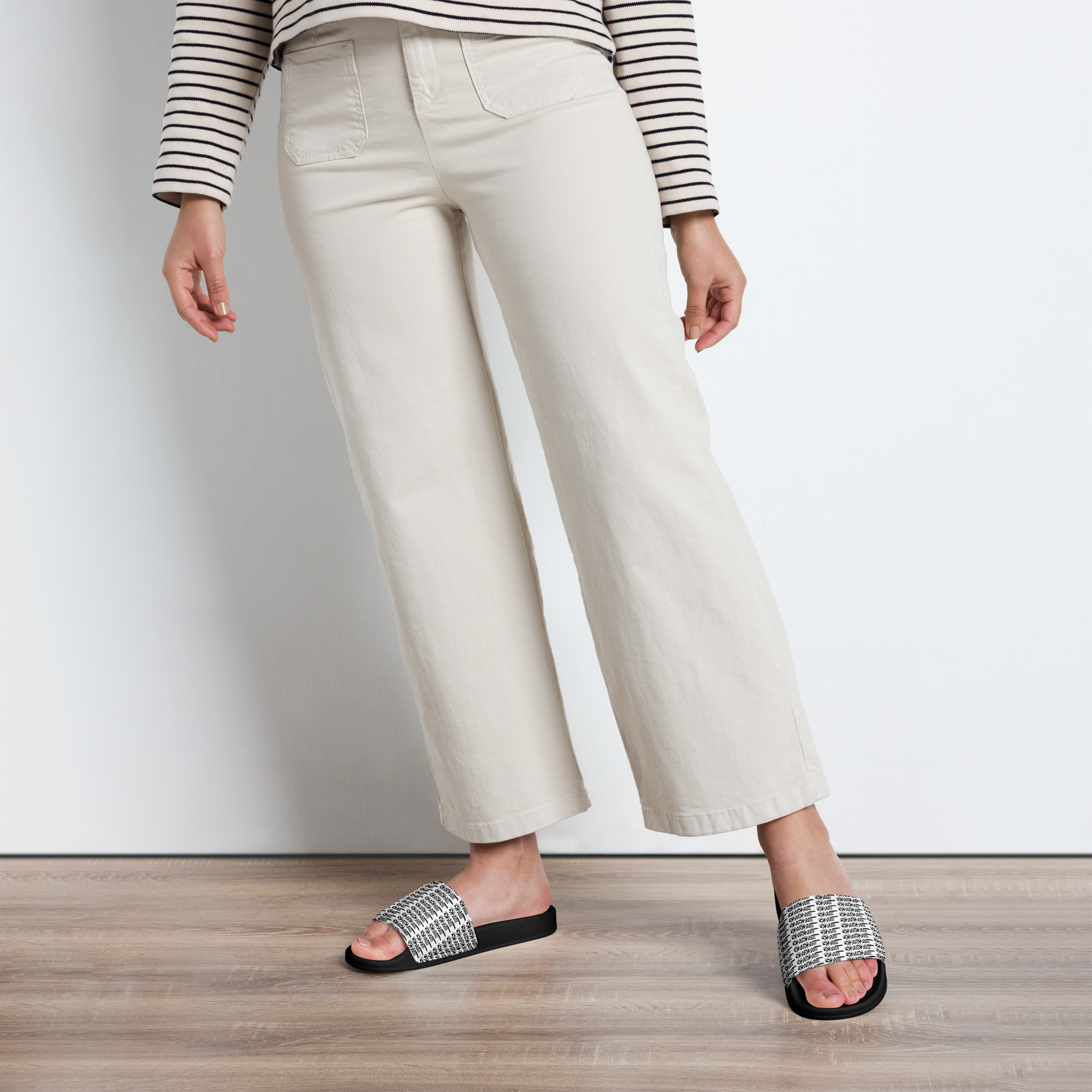 GV CLASS Women's slides