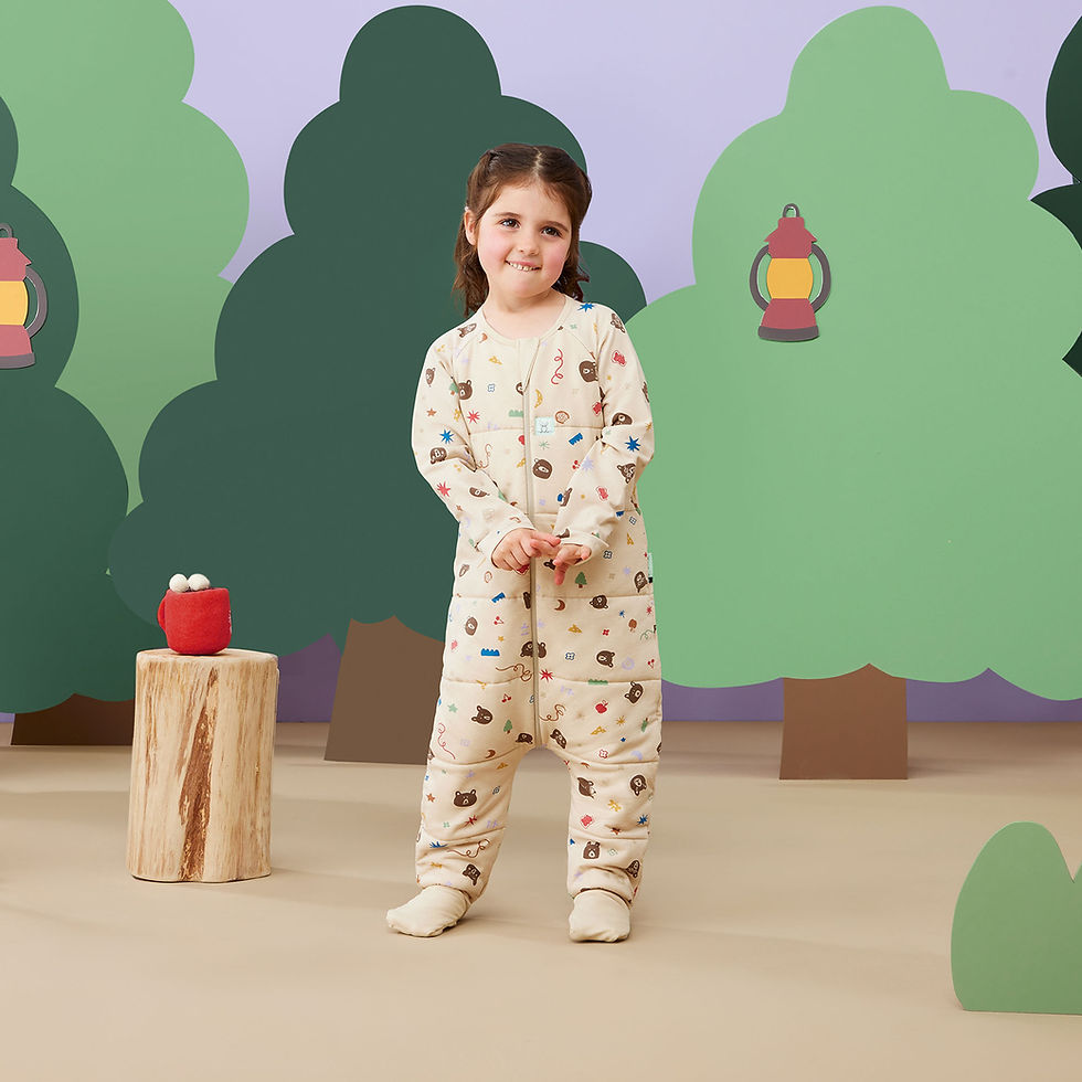 Thumbnail: ergoPouch Sleep Onesie 3.5 Tog Party Print front preschooler