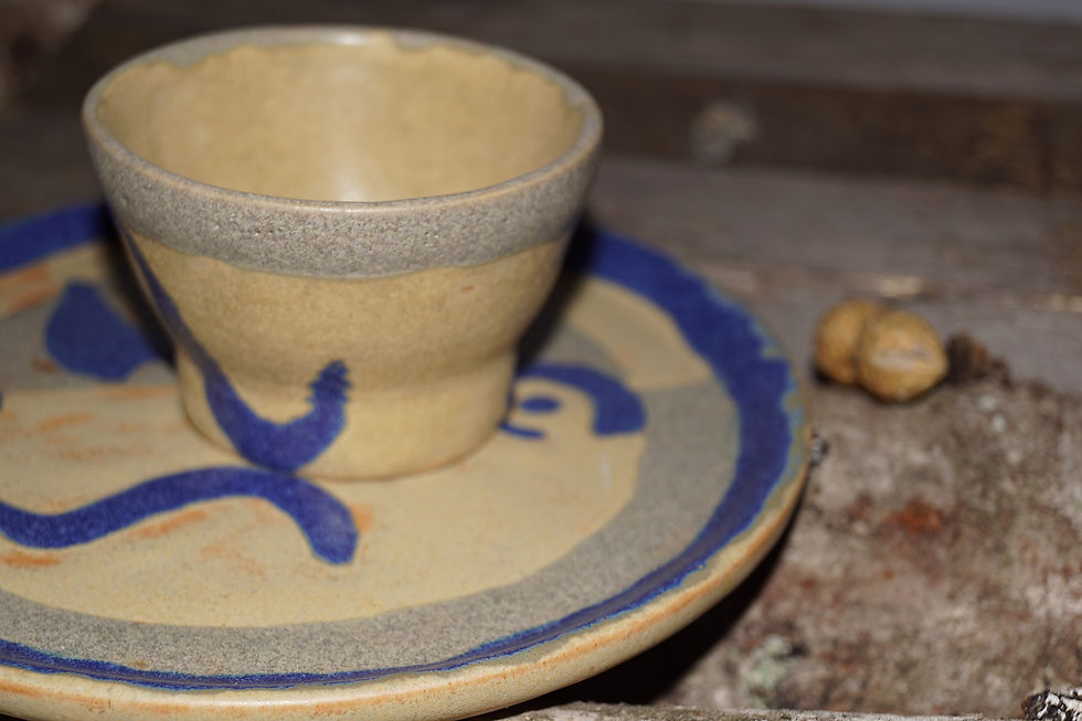 Sake-Becher mit Unterteller TiSaTo Mond-Keramik, Christine Hiltpolt