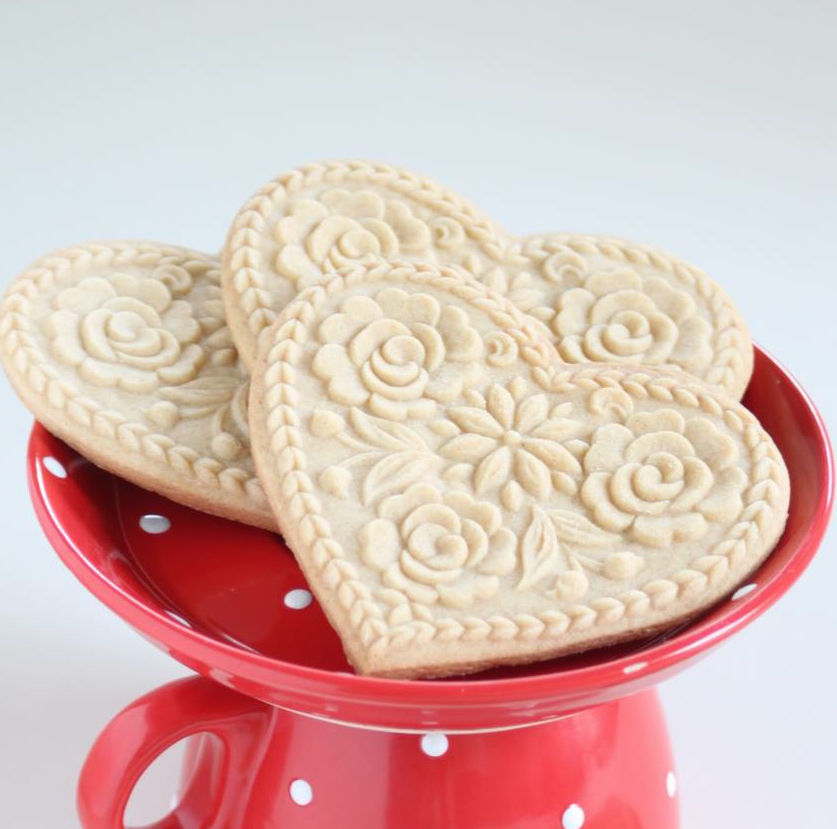 Thumbnail: AP 5137 Lotus Flower Heart springerle cookie mold by Anise Paradise 5137
