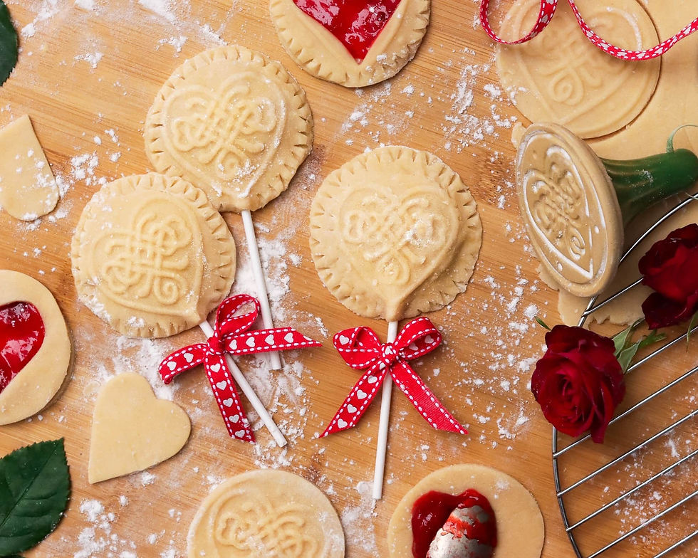 Thumbnail: BB-1000STH01 Celtic Heart Shortbread Cookie Stamp by Brown Bag Designs