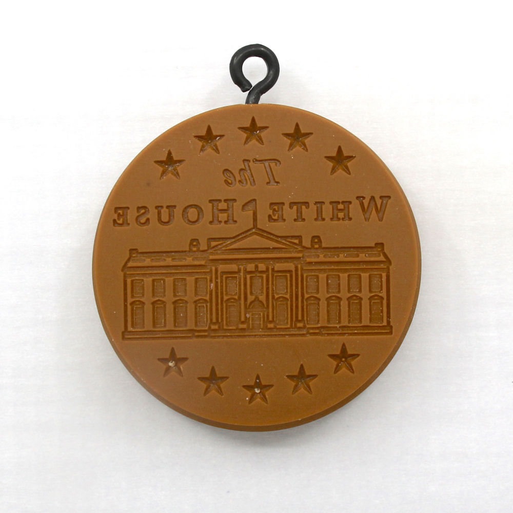 GH7604-A250 America 250 White House Round springerle cookie mold