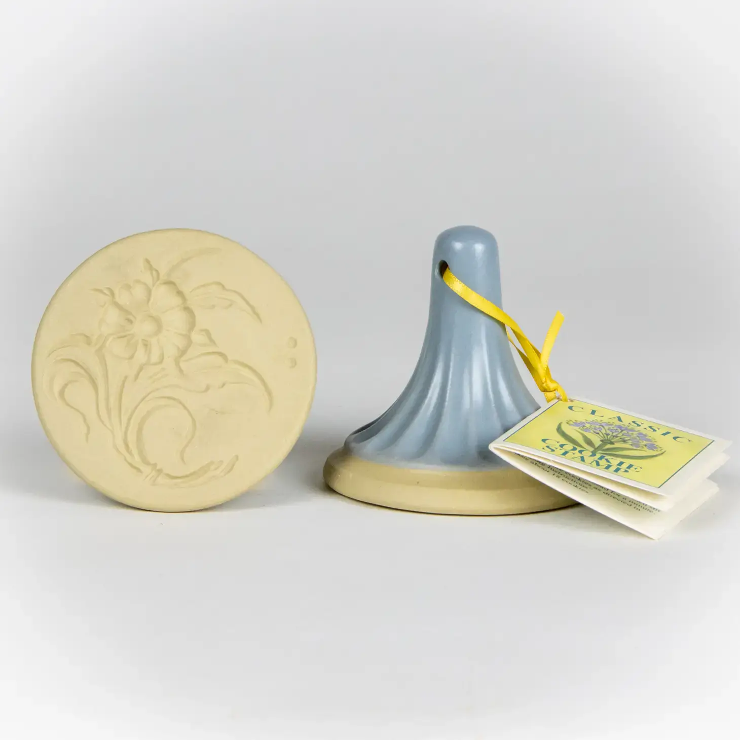 BB-1000STF04 Woodland Flower Shortbread Cookie Stamp by Brown Bag Designs