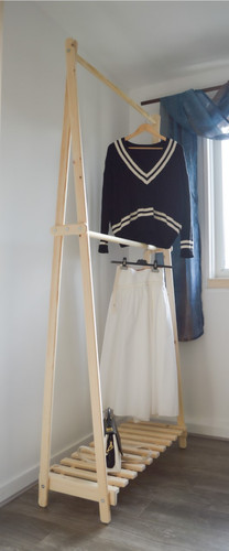 Handmade Clothes Rack with the Pallet Shelf | mysite