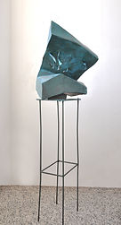 LUOGO 2025 acc. corten patina blu 145x49x43.JPG