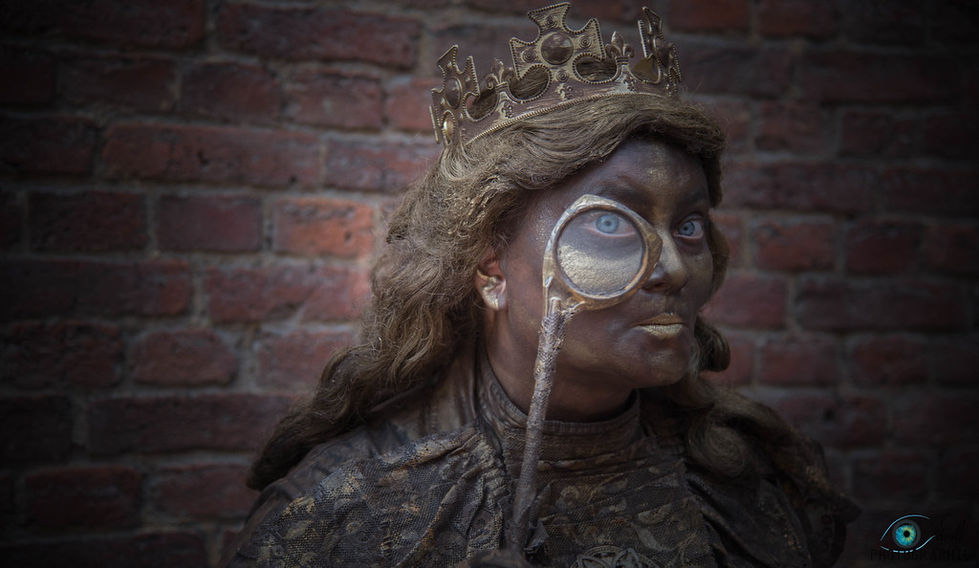 Photographie portrait costume et cosplay - Statue en marche