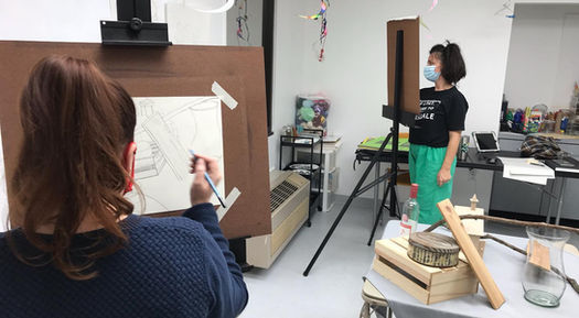 class drawing still lifes at easels