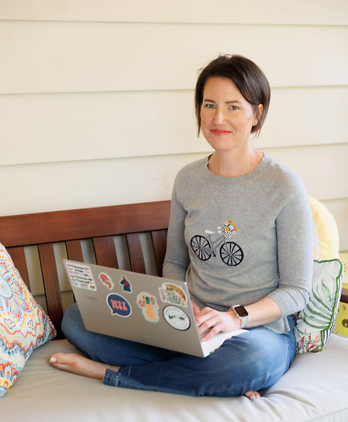 Hil computer porch 2.jpg