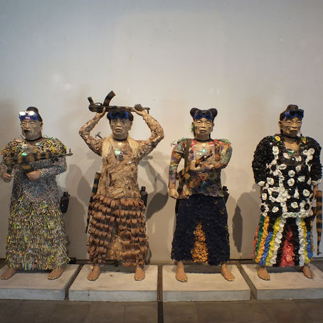 Pasar dan Seni