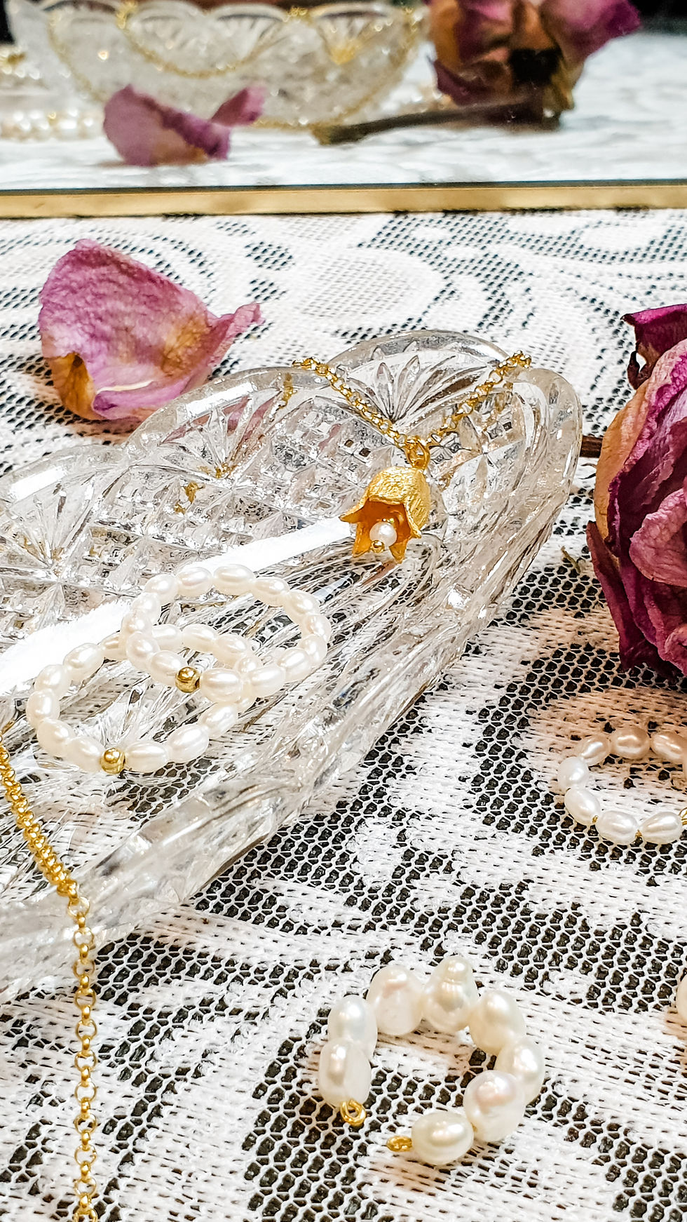 Miniaturbild: Maiglöckchen Kette, Halskette mit Blumenanhänger, 925 Silber vergoldet
