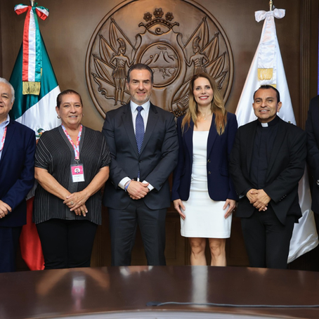 Firma Monterrey convenio con agrupación Telar para reconstruir el tejido social