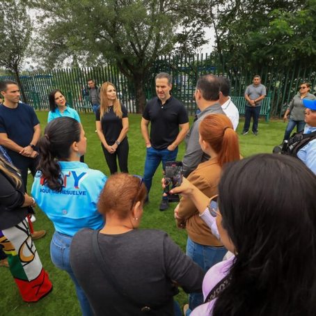 Adrián supervisa rehabilitación de multideportivo en Hacienda Mitras