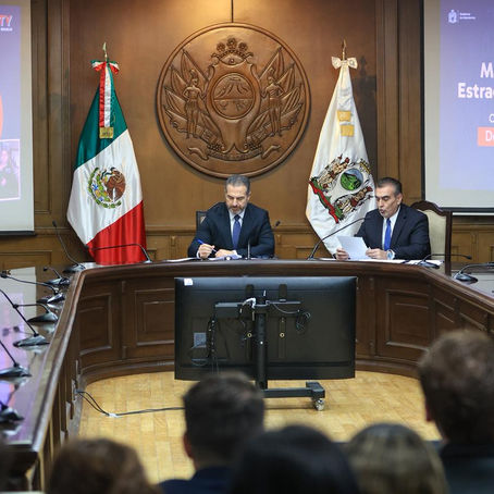 Reconoce Gobierno de Monterrey a tres ciudadanos con la Medalla al Mérito de la Juventud Regia