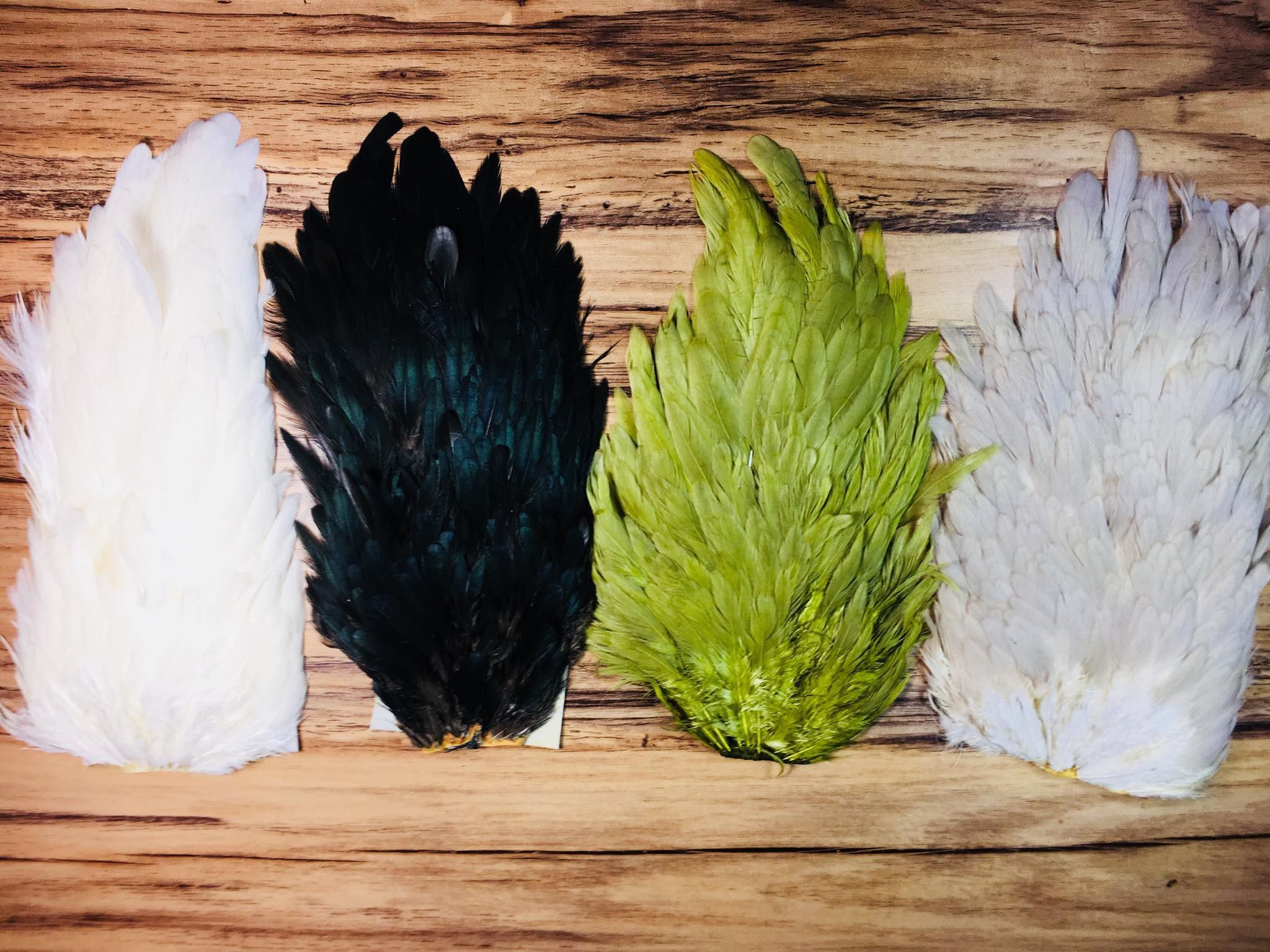 MOSCA Y RIO HEN BACK SADDLE HACKLE