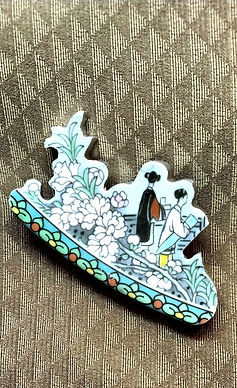 Plates to Treasures: unique jewelry upcycled from distinctive dishes