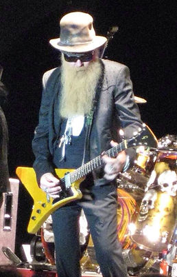 b030c41f088696df26b440b577be72e9--billy-gibbons-electric-guitars.jpg