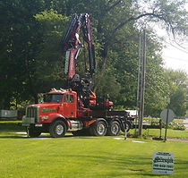 Dependable tree Service Red Truck with heavy duty tree trimming and cuttingDependable tree Service Red Truck with heavy duty