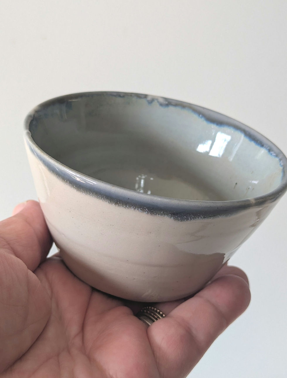 Miniature : Tasse sans anse. 