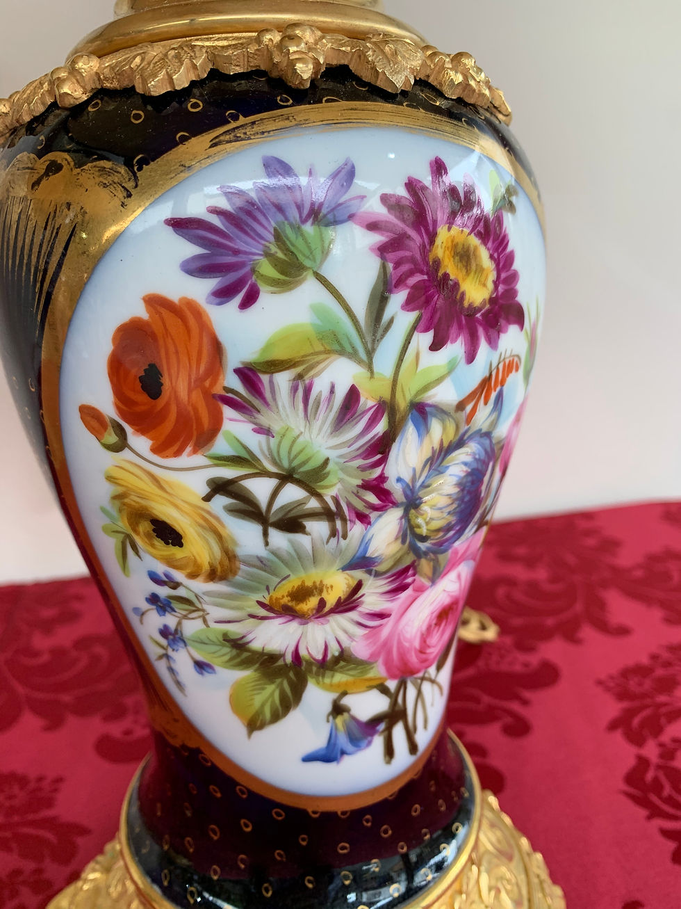Miniature : Paire de lampes en porcelaine de sevres