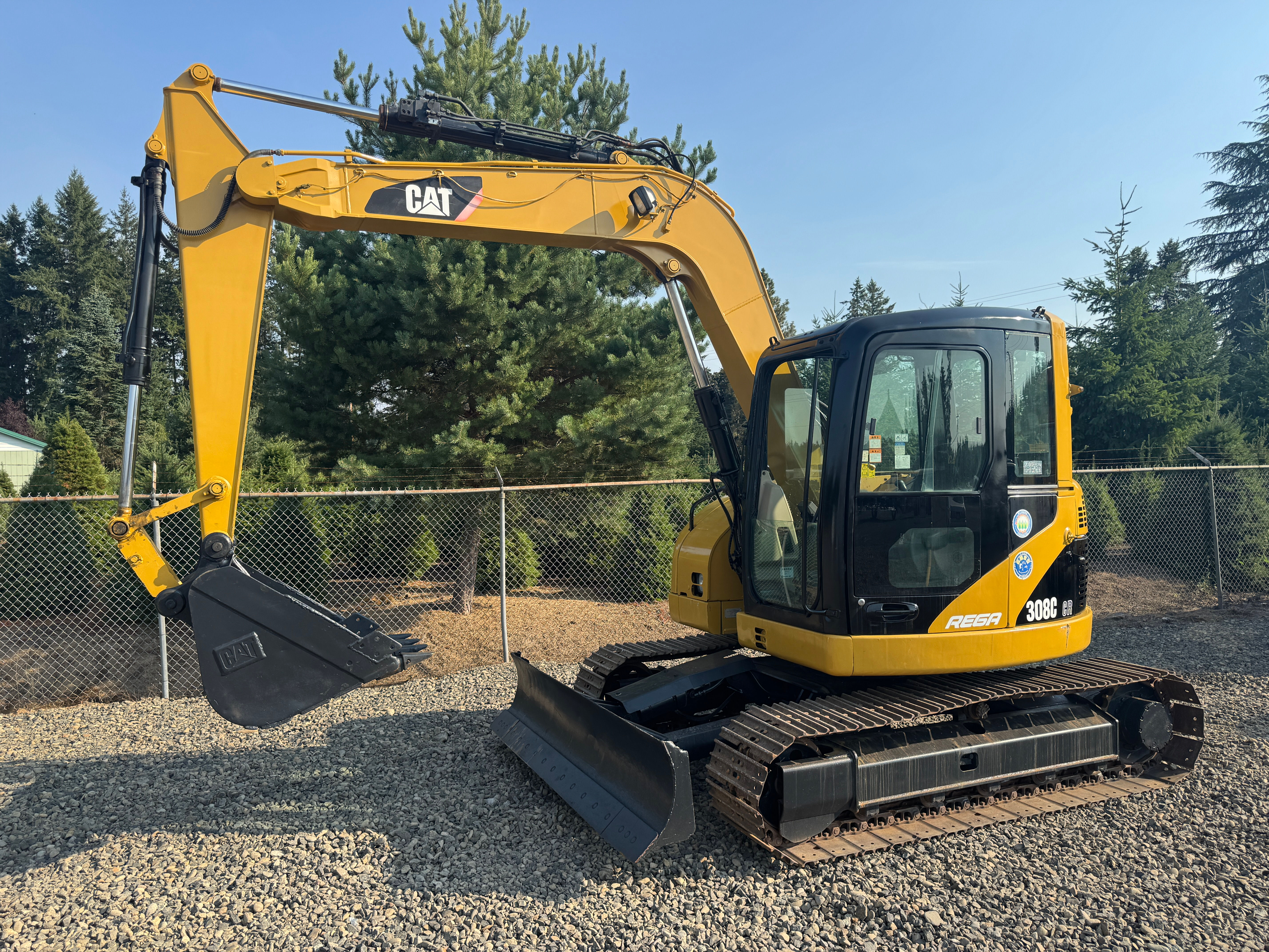 CAT 308C Excavator - Enclosed Cab - 18K LB - Air conditioning