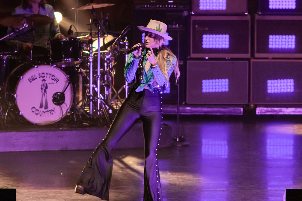 Lainey Wilson performing at the Centennial Concert Hall in Winnipeg.